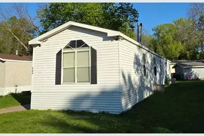 2244 Buckingham Lane, Mounds View, MN 55112 - Photo 1