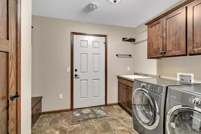 144 Glenview Loop, Saint Cloud, MN 56303 - Photo 24