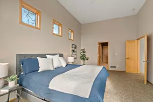 10509 Spyglass Dr, Eden Prairie, MN 55347 - Photo 20