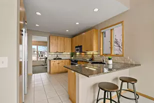 10509 Spyglass Dr, Eden Prairie, MN 55347 - Photo 16