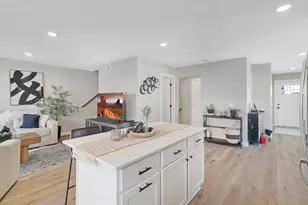 8851 Granite Ct, Woodbury, MN 55129 - Photo 2