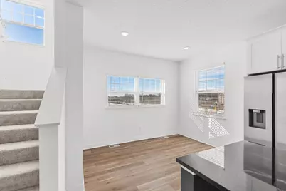 3163 Clover Ridge Drive, Chaska, MN 55318 - Photo 4