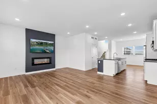 3163 Clover Ridge Dr, Chaska, MN 55318 - Photo 14