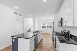 3163 Clover Ridge Dr, Chaska, MN 55318 - Photo 8