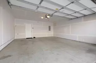 3163 Clover Ridge Dr, Chaska, MN 55318 - Photo 30