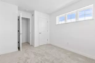 3163 Clover Ridge Dr, Chaska, MN 55318 - Photo 26