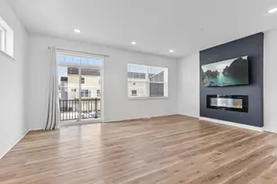 3163 Clover Ridge Dr, Chaska, MN 55318 - Photo 12