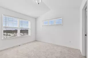 3163 Clover Ridge Dr, Chaska, MN 55318 - Photo 18