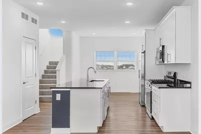 3163 Clover Ridge Drive, Chaska, MN 55318 - Photo 2