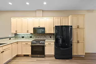 11832 Bren Rd, Hopkins, MN 55343 - Photo 10