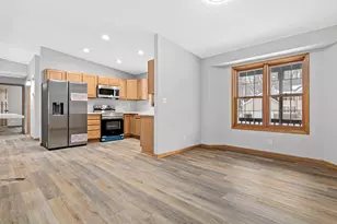 721 Wentworth Ave, South Saint Paul, MN 55075 - Photo 8