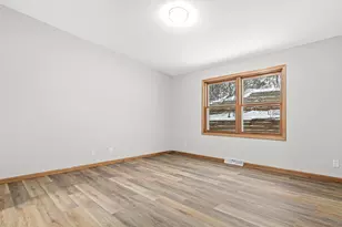 721 Wentworth Ave, South Saint Paul, MN 55075 - Photo 16