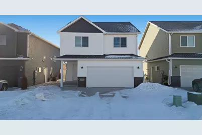 4960 37th Avenue S, Fargo, ND 58104 - Photo 1