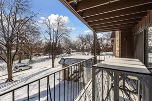 3461 Kent St, Shoreview, MN 55126 - Photo 8