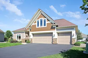 8824 Upper 7th Pl N, Lake Elmo, MN 55042 - Photo 12