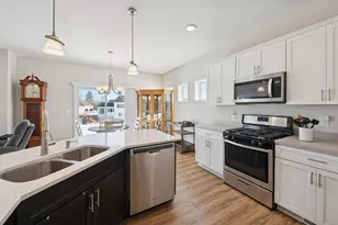 580 Alaska Loop, Cambridge, MN 55008 - Photo 14