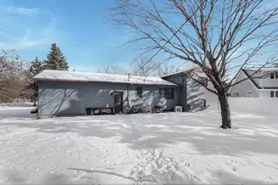 831 Cummings Ln, Saint Cloud, MN 56301 - Photo 10