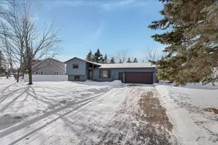 831 Cummings Ln, Saint Cloud, MN 56301 - Photo 1