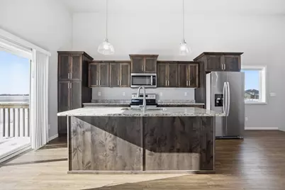 1520 75th Avenue S, Fargo, ND 58104 - Photo 2