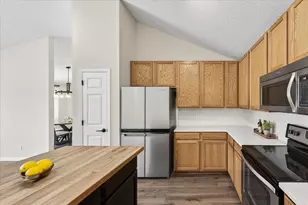 330 Heritage Trail, Circle Pines, MN 55014 - Photo 10