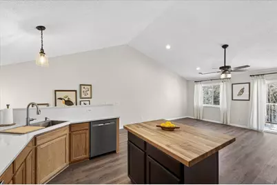 330 Heritage Trail, Circle Pines, MN 55014 - Photo 8