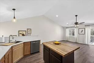 330 Heritage Trail, Circle Pines, MN 55014 - Photo 8