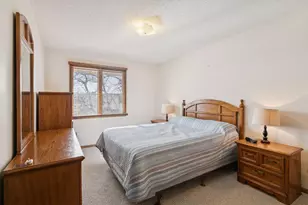 2406 County Rd D West, Roseville, MN 55112 - Photo 14