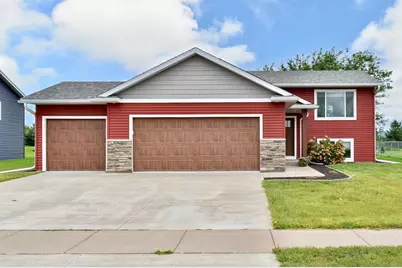 1025 Majestic Street, Wabasha, MN 55981 - Photo 2