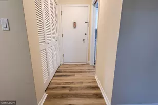 6309 York Ave S, Edina, MN 55435 - Photo 14