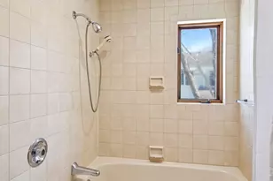 4939 Bayswater Rd, Minnetonka, MN 55345 - Photo 28