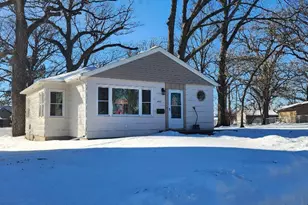 1409 Circle Dr, Albert Lea, MN 56007 - Photo 28