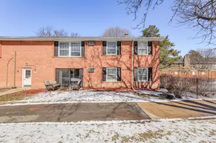 810 Old Settlers Trail, Hopkins, MN 55343 - Photo 16