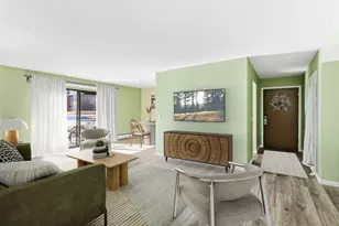 810 Old Settlers Trail, Hopkins, MN 55343 - Photo 6