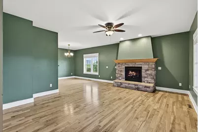 1318 146th Avenue, New Richmond, WI 54017 - Photo 4