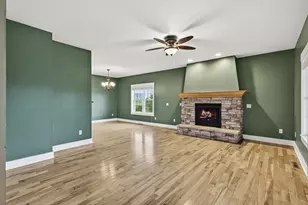 1318 146th Ave, New Richmond, WI 54017 - Photo 4