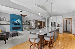 2623 Stacy St SE, Rochester, MN 55904 - Photo 10