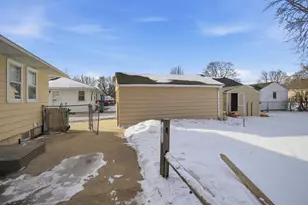 600 15th Ave SW, Austin, MN 55912 - Photo 34