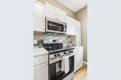 2416 Harriet Avenue, Minneapolis, MN 55405 - Photo 10