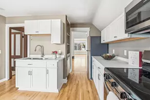 2416 Harriet Ave, Minneapolis, MN 55405 - Photo 20