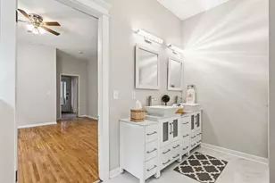 2416 Harriet Ave, Minneapolis, MN 55405 - Photo 8