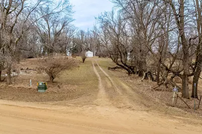 44652 423 Street, Windom, MN 56101 - Photo 4