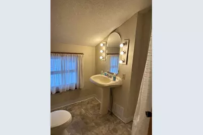 1617 Irvine Avenue NW, Bemidji, MN 56601 - Photo 12