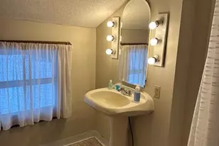 1617 Irvine Ave NW, Bemidji, MN 56601 - Photo 12