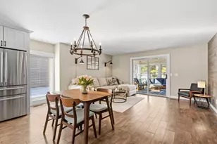 7320 Hunters Run, Eden Prairie, MN 55346 - Photo 14