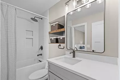 7320 Hunters Run, Eden Prairie, MN 55346 - Photo 30