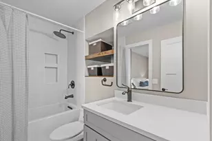 7320 Hunters Run, Eden Prairie, MN 55346 - Photo 30