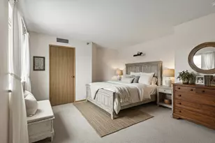 78 10th St E, Saint Paul, MN 55101 - Photo 22