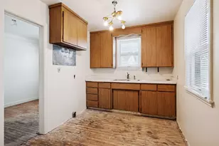 5449 30th Ave S, Minneapolis, MN 55417 - Photo 8