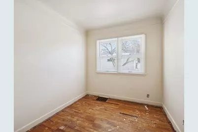 5449 30th Avenue S, Minneapolis, MN 55417 - Photo 6