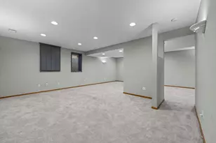 9956 Antrim Rd, Woodbury, MN 55125 - Photo 64